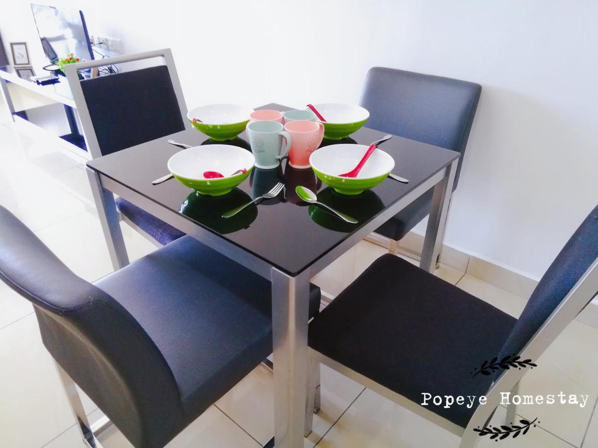 Luxury Premium @ Kempas Apartment